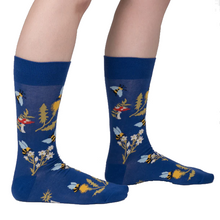Load image into Gallery viewer, Let It Bee - Men's Crew Socks - Sock It To Me