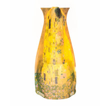 Load image into Gallery viewer, Gustav Klimt The Kiss - Modgy Expandable Vase