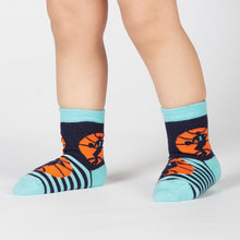 Load image into Gallery viewer, Nothin But Net - Toddler Crew Socks Ages 1-2 - Sock It To Me