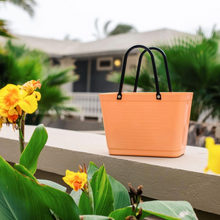 Load image into Gallery viewer, Small Hinza Bag 'Apricot'

