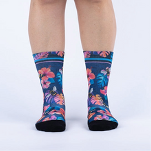 Load image into Gallery viewer, Bee Bold - Performance Crew Socks - Sock It To Me
