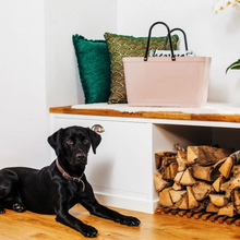 Load image into Gallery viewer, Large Hinza Bag 'Nougat' - Green Plastic
