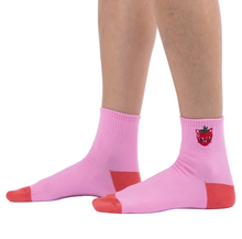 Load image into Gallery viewer, Strawberry Cat  - Quarter Crew Socks - Sock It To Me
