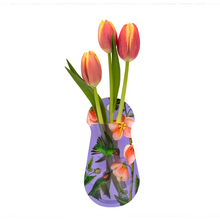 Load image into Gallery viewer, Audubon Hummingbird Suction Cup Vase - Modgy
