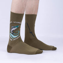 Load image into Gallery viewer, Quit Wishin&#39; &amp; Come Fishin&#39; - Men&#39;s Crew Socks - Sock It To Me

