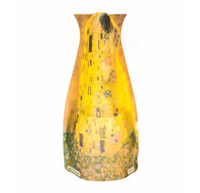 Load image into Gallery viewer, Gustav Klimt The Kiss  - Modgy Expandable Vase

