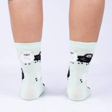 Load image into Gallery viewer, You Can Count On Me - Women&#39;s Crew Socks - Sock It To Me
